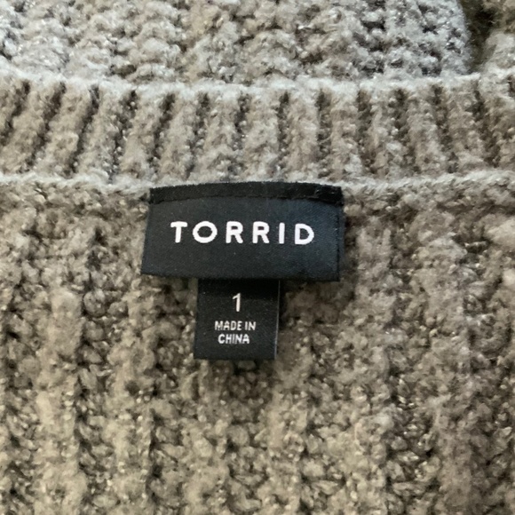 Torrid Chunky Knit Gold Beaded Thunder Bolt Warm Winter Sweater Plus Size 1X - Picture 6 of 6